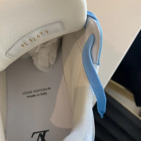 LV Trainer Sneaker Sky Blue - Picture 11 of 14